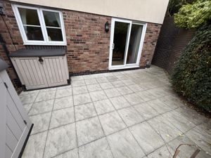 Photo 15- click for photo gallery